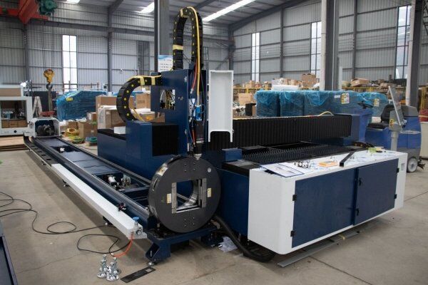 Vantagens do corte a laser em projetos industriais
